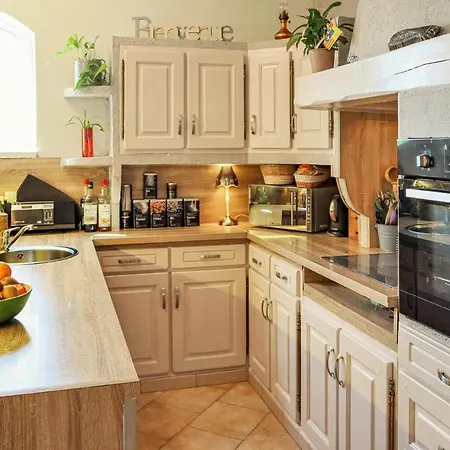 Holiday home Amazing In With Wifi